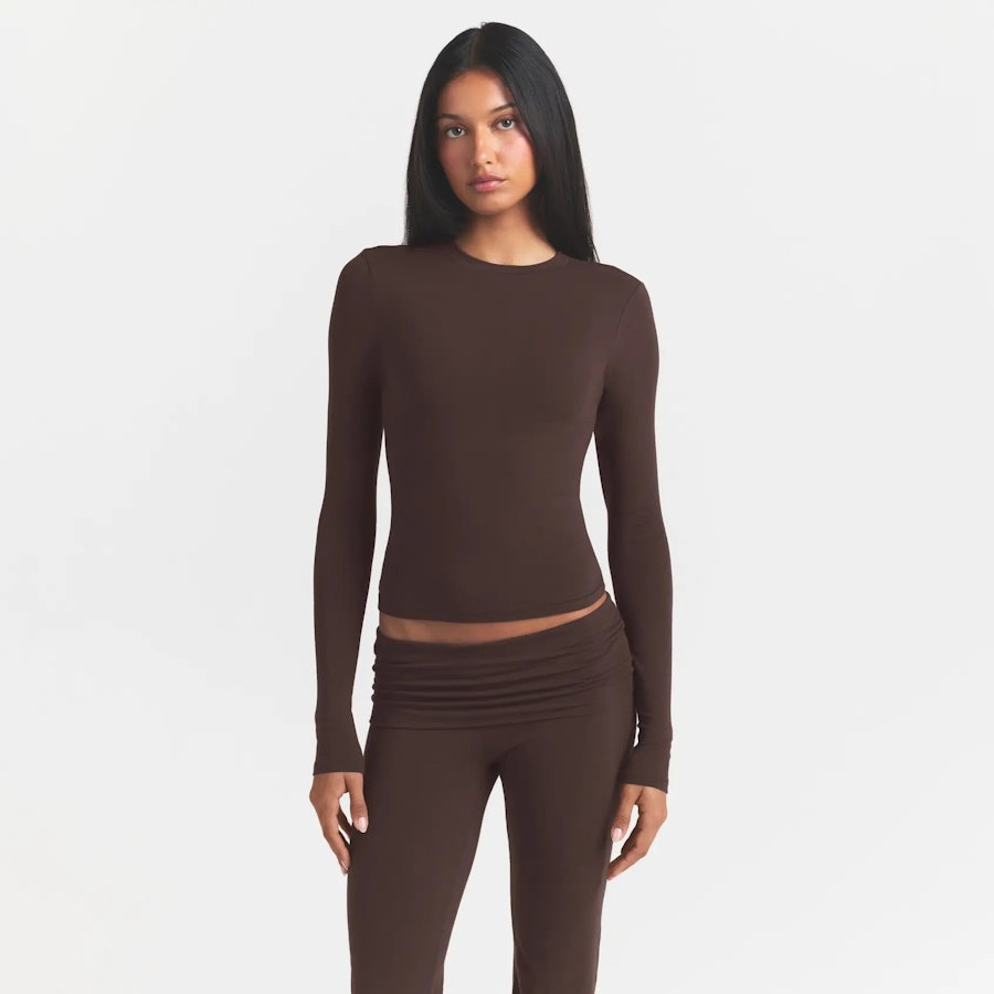 long sleeve t-shirt