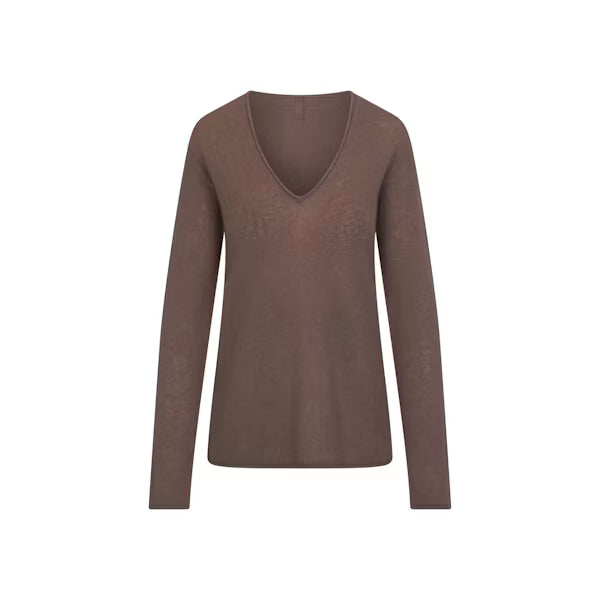 v-neck pullover