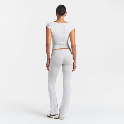 scoop neck t-shirt