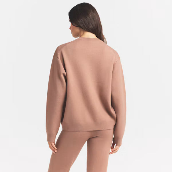 logo pullover