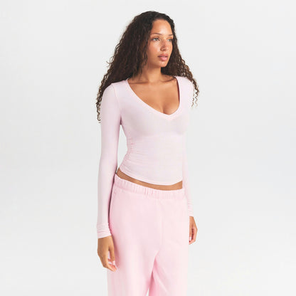 v neck long sleeve top