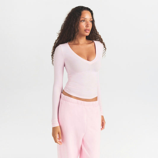v neck long sleeve top