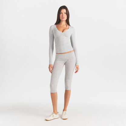 v neck long sleeve top