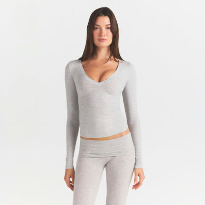 v neck long sleeve top