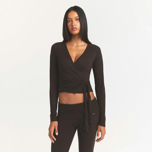 ESSENTIAL KNIT wrap sweater