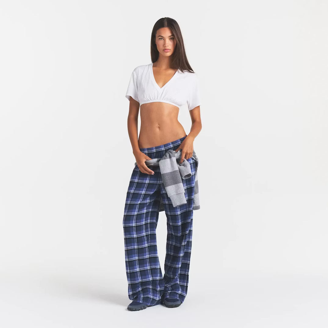super cropped v-neck t-shirt